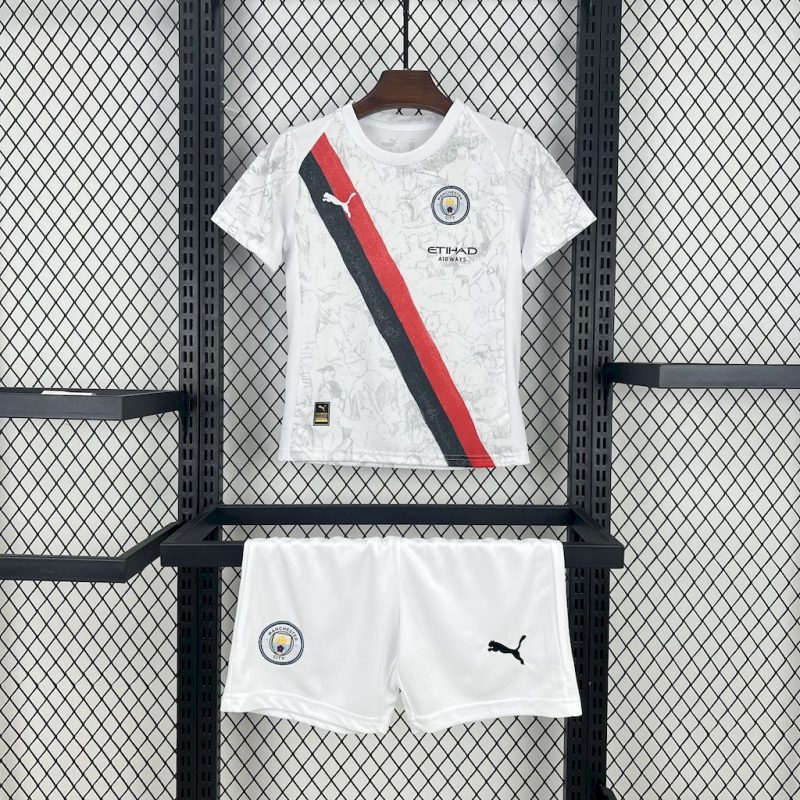 Manchester City 2025/26 Kids Kit