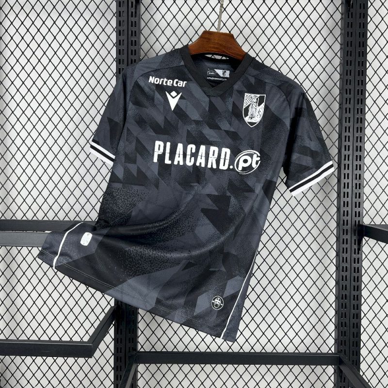 Vitoria de Guimaraes 2025/26 Away Jersey