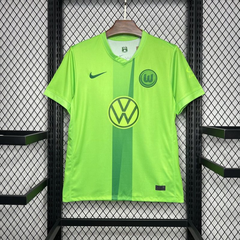 Wolfsburg Maillot foot 2024/25 Home Jersey